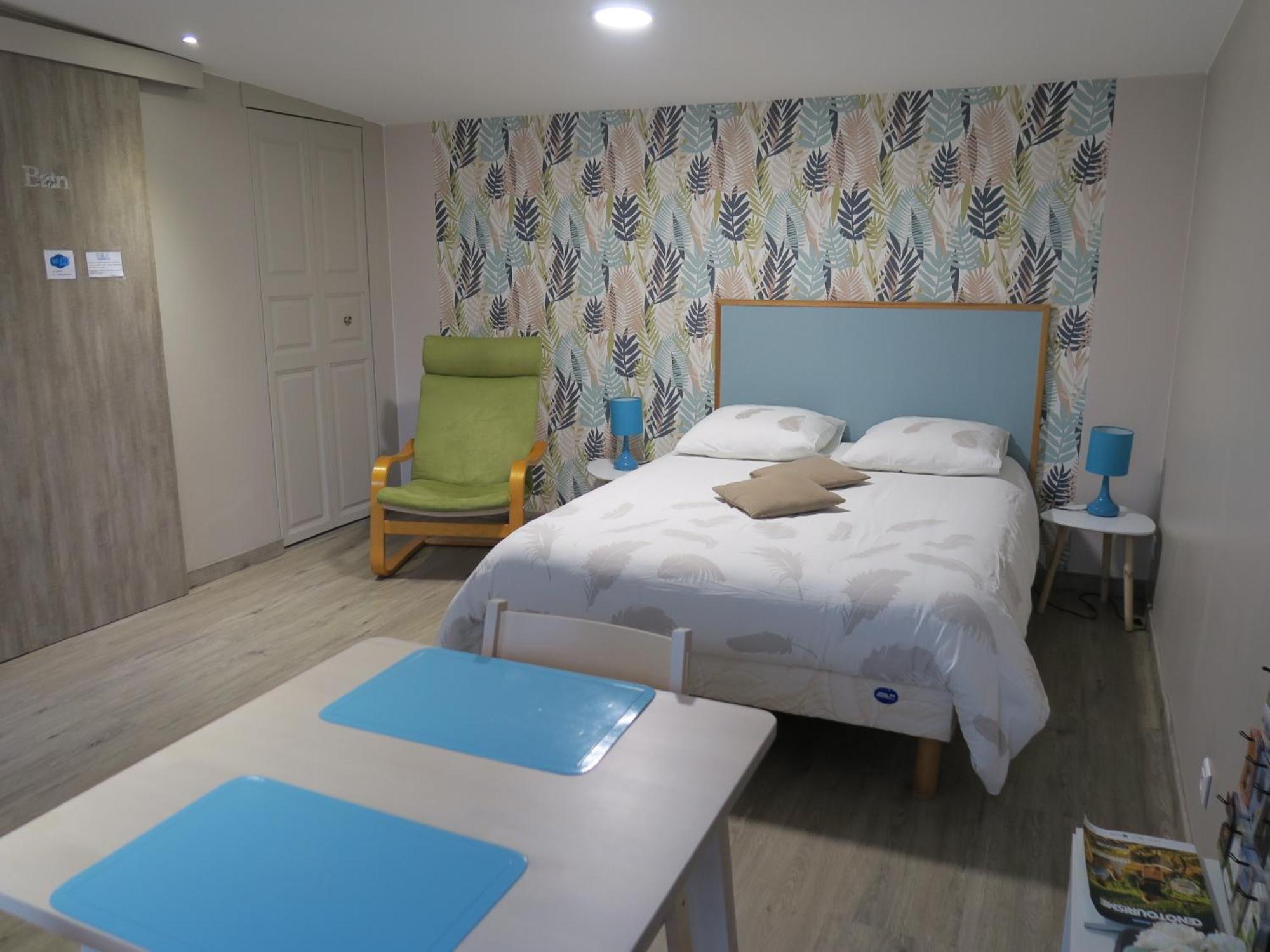 Hotel Les Collinades De Chalons Exteriér fotografie